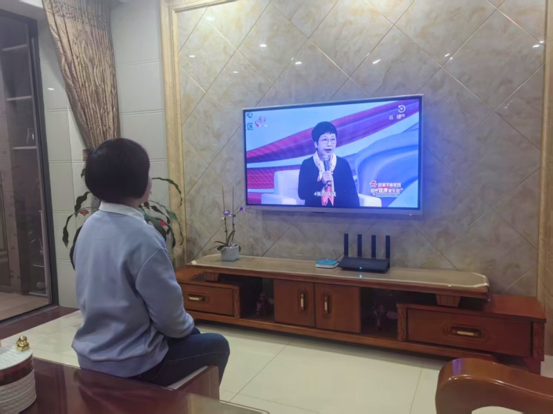 远离不良游戏  培养健康娱乐观（听障高一）_副本.jpg